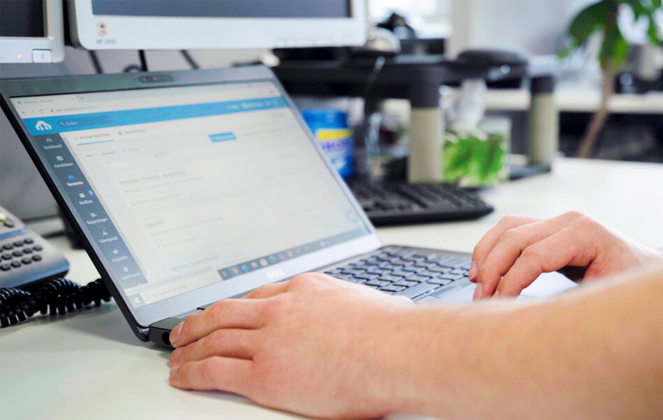 Heras recruiter using Recruitee to hire